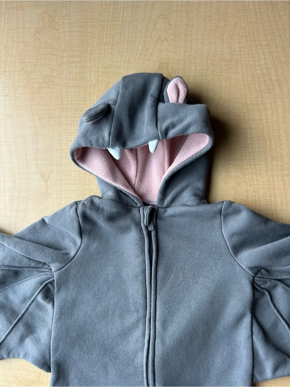 Toddler Bat Halloween Costume 12-18M Adorable Gray Old Navy